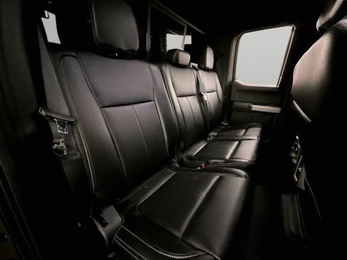 Used 2018 Ford F150 Lariat w/ Equipment Group 502A Luxury AWD/4WD image 26