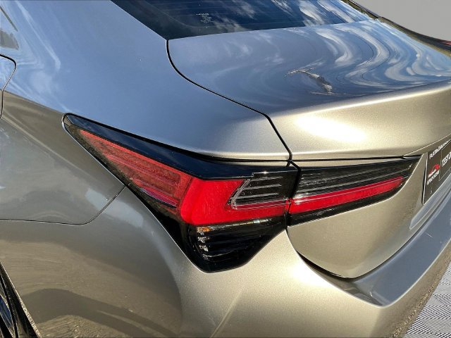 Used 2023 Lexus RC 350 F Sport RWD image 24