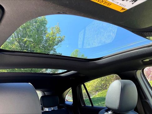 Used 2026 Mercedes-Benz GLA 250 4MATIC image 17