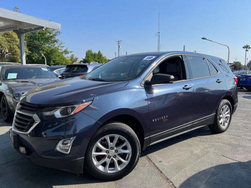 Used 2019 Chevrolet Equinox LS w/ LPO, Cargo Package image 2