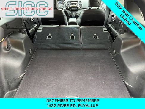Used 2019 Jeep Cherokee Limited image 25