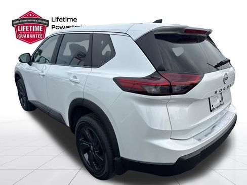 New 2026 Nissan Rogue SV FWD image 7