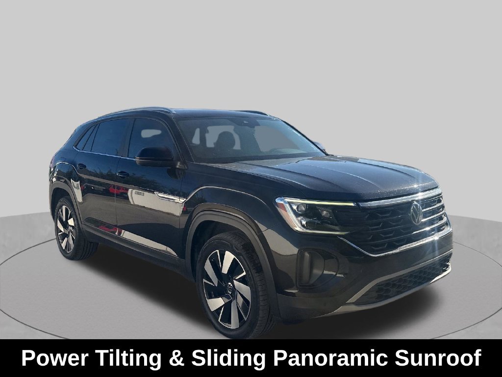 Used 2024 Volkswagen Atlas Cross Sport SE w/ Panoramic Sunroof Package FWD image 10