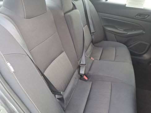 Used 2025 Nissan Altima 2.5 SV AWD/4WD image 12