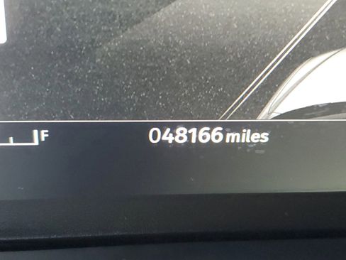 Used 2024 Jaguar F-PACE R-Dynamic S image 32