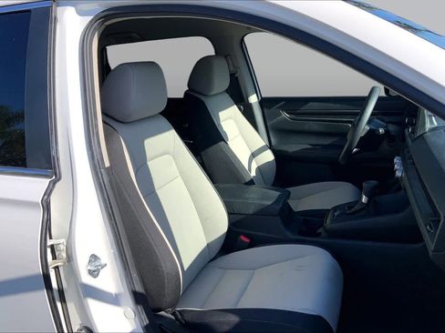 Used 2025 Honda CR-V LX image 8