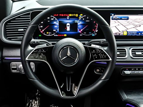 Certified 2025 Mercedes-Benz GLE 450 4MATIC image 20