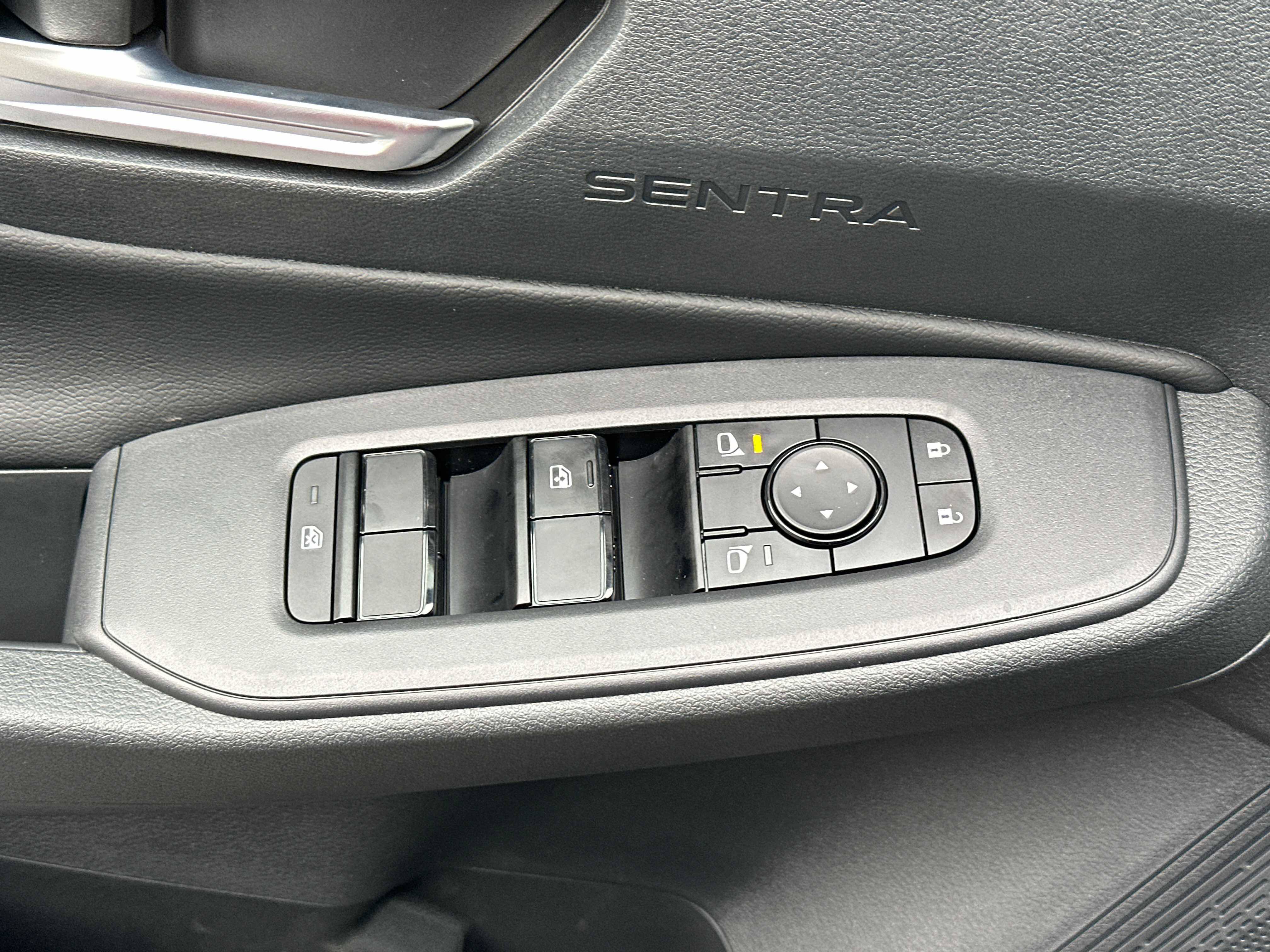 New 2027 Nissan Sentra S w/ Floor Mat Package FWD image 19