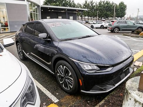 Certified 2024 Kia EV6 Light image 5