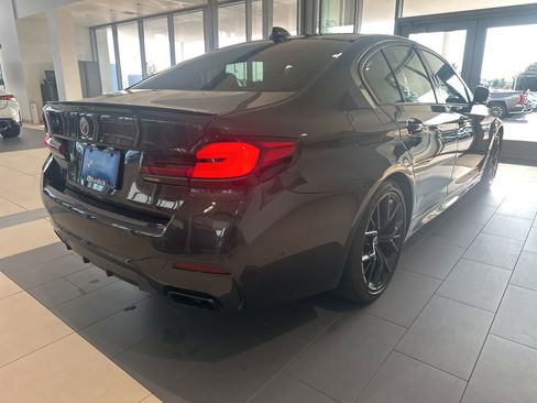 Used 2023 BMW M550i xDrive w/ Dynamic Handling Package image 12