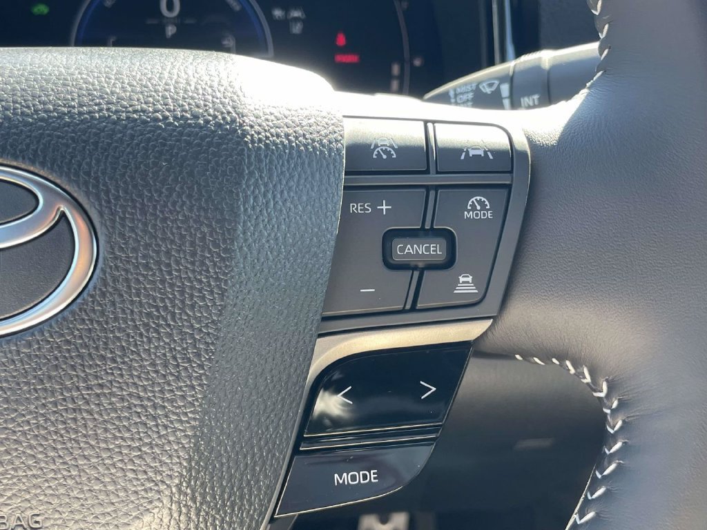 New 2026 Toyota Camry SE w/ Convenience Package FWD image 16