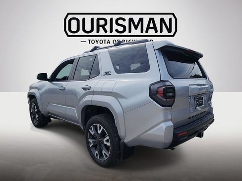 Used 2025 Toyota 4Runner TRD Sport Premium w/ Tow Technology Package AWD/4WD image 5