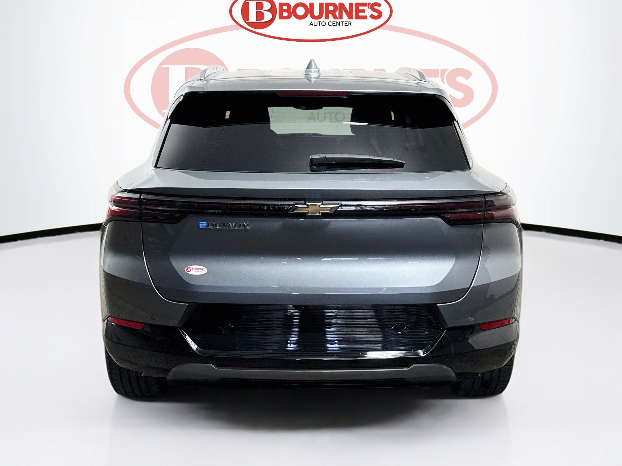 Used 2025 Chevrolet Equinox EV LT FWD image 9