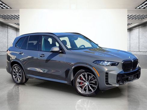 Used 2026 BMW X5 xDrive40i w/ M Sport Package AWD/4WD image 2