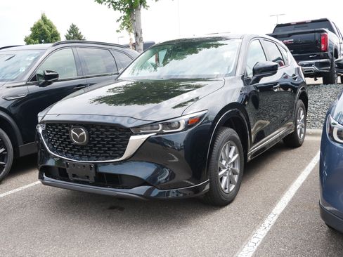 Used 2025 MAZDA CX-5 AWD 2.5 S w/ Preferred Package image 3