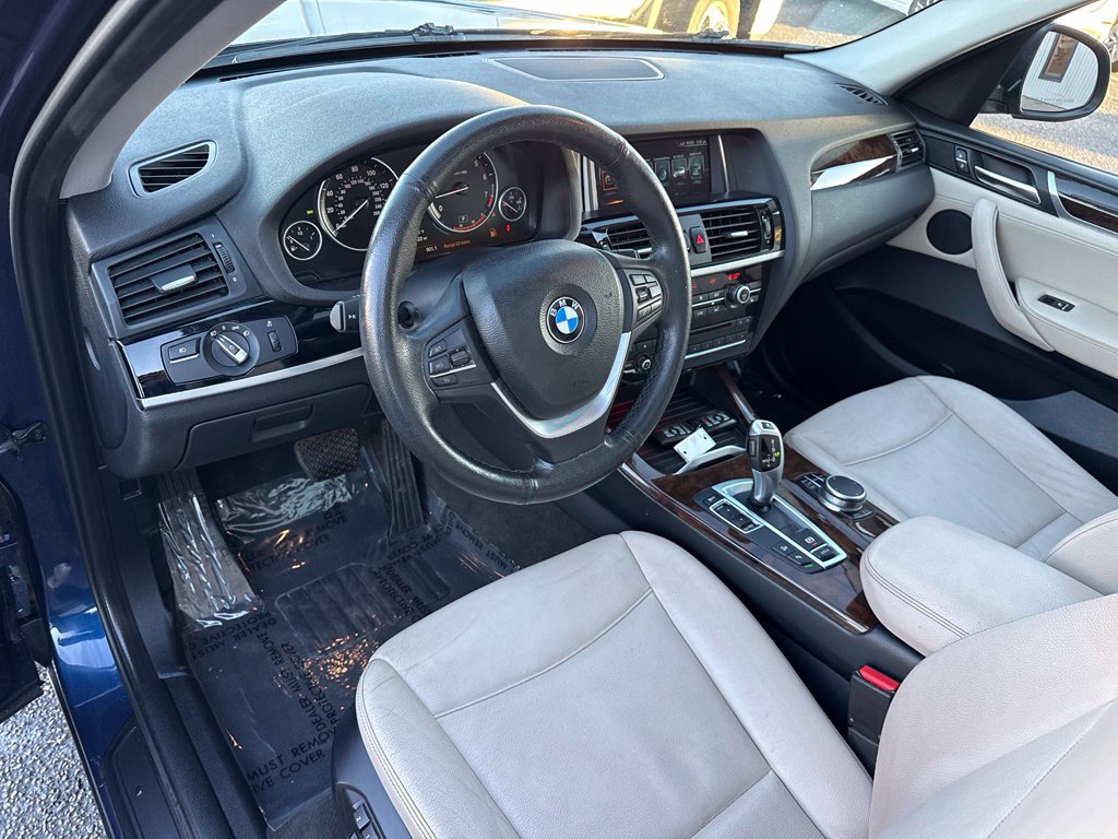 Used 2017 BMW X3 xDrive28i w/ Driving Assistance Package AWD/4WD image 12