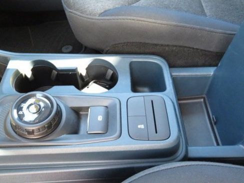 Used 2025 Ford Maverick XLT w/ Equipment Group 301A image 17