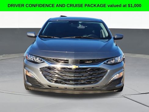 Used 2024 Chevrolet Malibu LT image 2