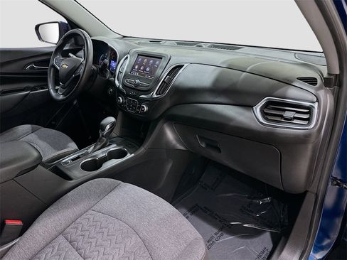 Used 2022 Chevrolet Equinox LT image 29
