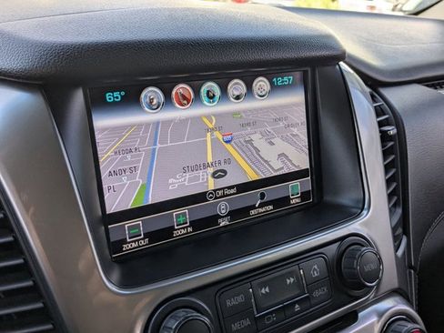 Used 2018 Chevrolet Suburban Premier image 13