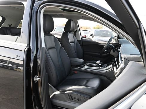 Certified 2023 Audi Q7 2.0T Premium w/ Convenience Package AWD/4WD image 23
