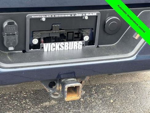 Used 2022 Chevrolet Silverado 1500 RST w/ Protection Package AWD/4WD image 38