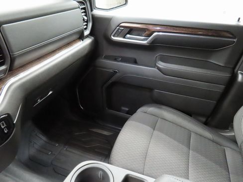 Used 2024 GMC Sierra 1500 Elevation w/ LPO, Elevation Black Package image 20