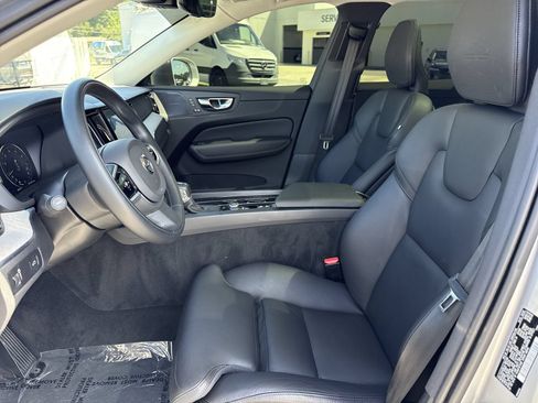 Used 2020 Volvo XC60 T6 Inscription w/ Protection Package AWD/4WD image 9