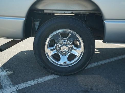 Used 2007 Dodge Ram 1500 Truck ST w/ SXT Group image 32