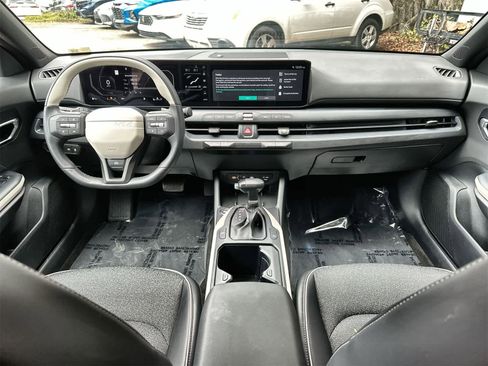 Used 2025 Kia K4 GT-Line image 10