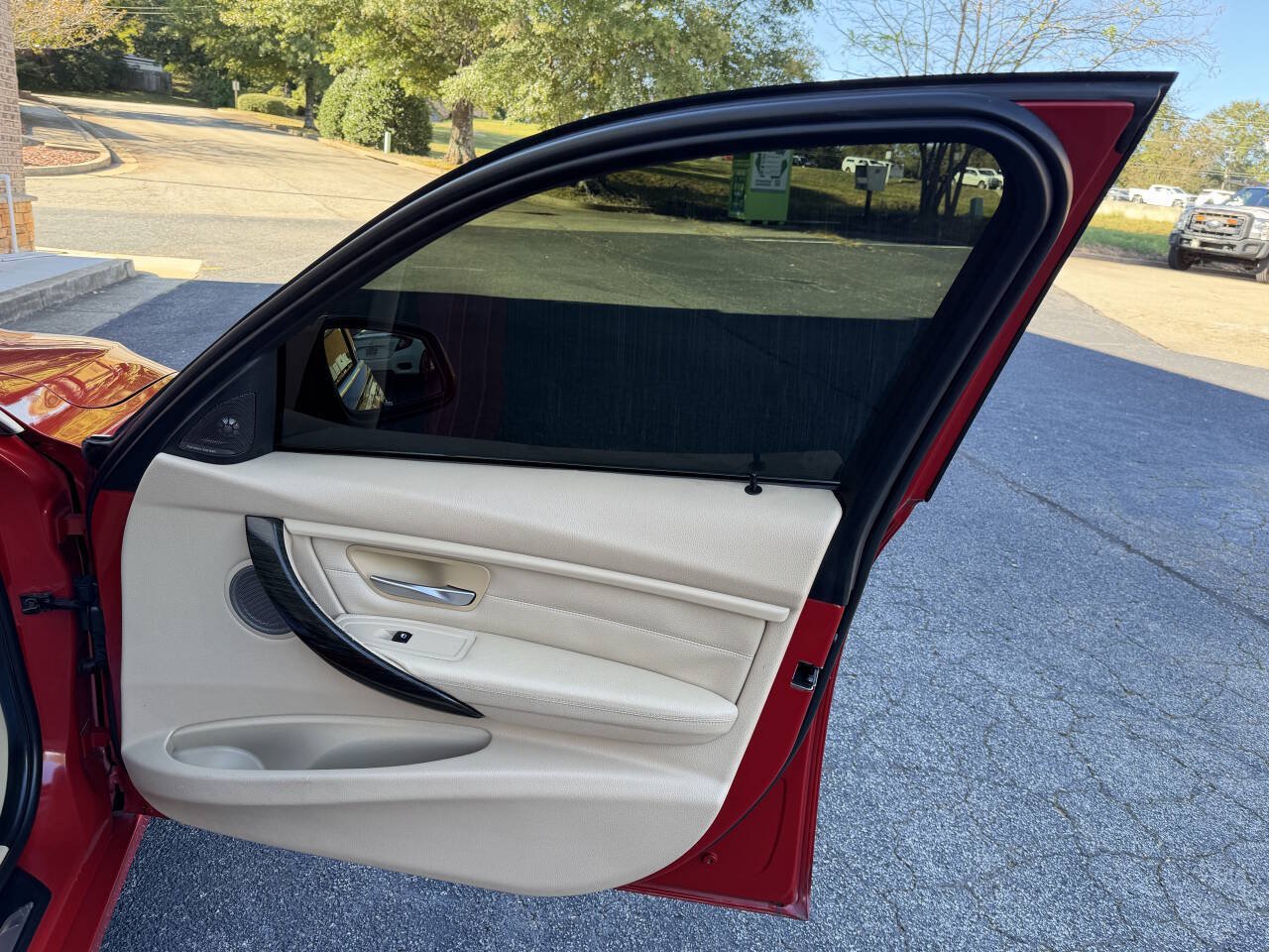 Used 2013 BMW 328i Sedan RWD image 18