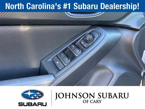 Certified 2025 Subaru Crosstrek 2.0i Premium image 17