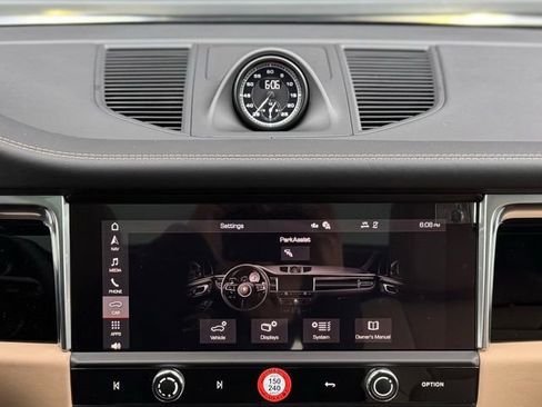 New 2026 Porsche Macan Turbo image 27