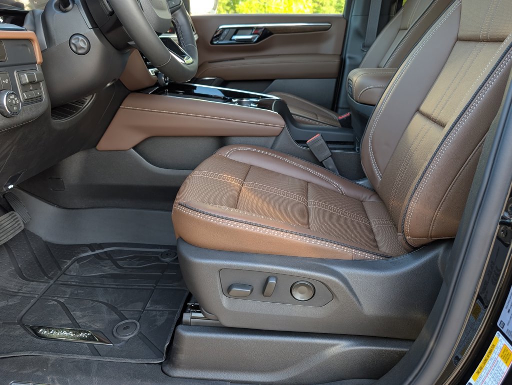 New 2026 Chevrolet Tahoe High Country RWD image 10