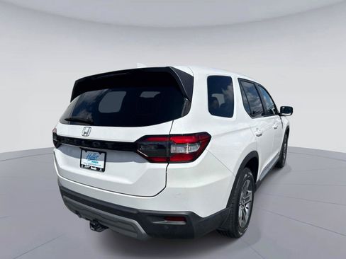 Certified 2024 Honda Pilot EX-L image 4