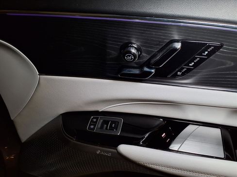 Certified 2024 Cadillac Lyriq Luxury image 23