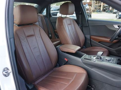 Used 2019 Audi A4 2.0T Premium image 2