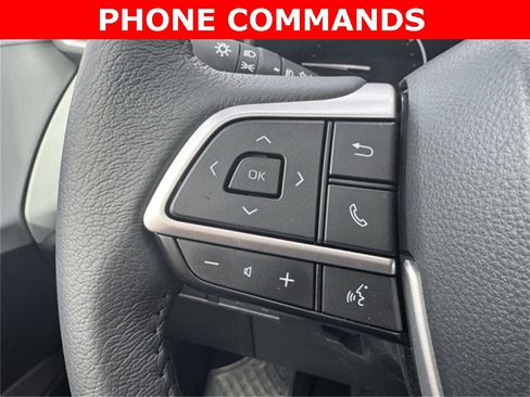 Used 2025 Toyota Sienna XLE image 28