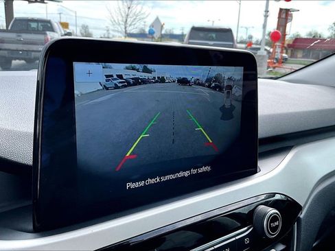 Used 2022 Ford Escape SE image 22