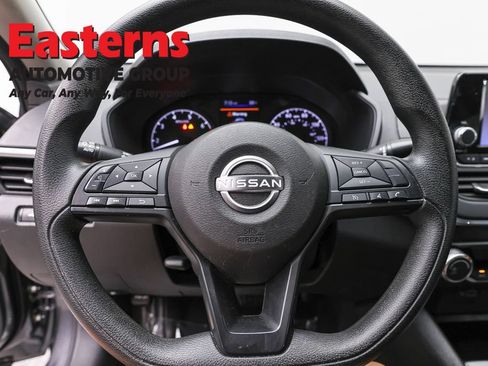 Used 2024 Nissan Altima 2.5 S FWD image 10