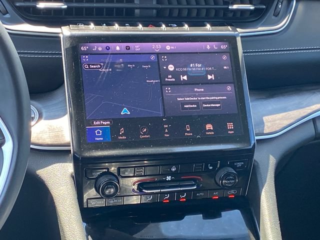 Used 2023 Jeep Grand Cherokee Limited AWD/4WD image 10