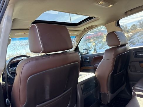 Used 2015 Chevrolet Silverado 3500 High Country image 21