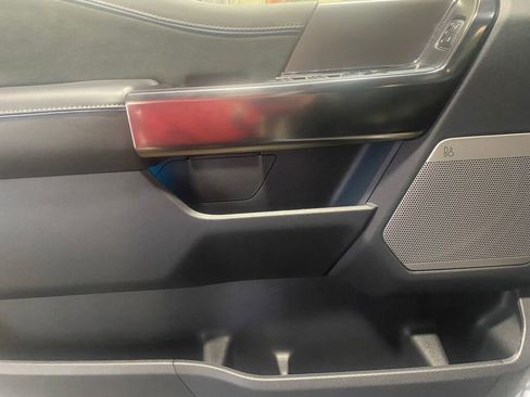 New 2025 Ford F150 Platinum image 10