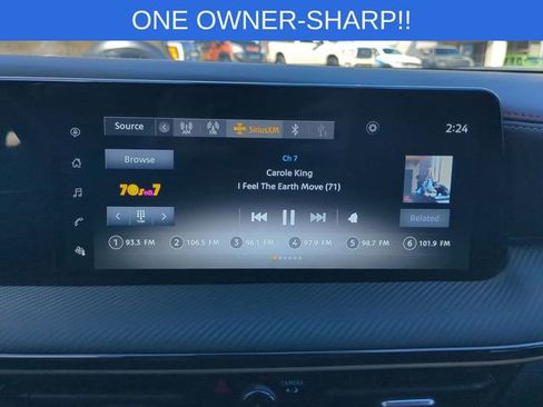 Used 2025 Nissan Kicks SR image 15