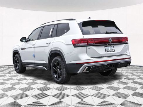 New 2026 Volkswagen Atlas Peak Edition AWD/4WD image 19