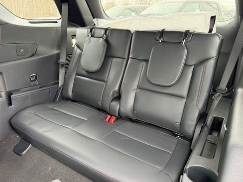 New 2026 Ford Explorer ST-Line image 15