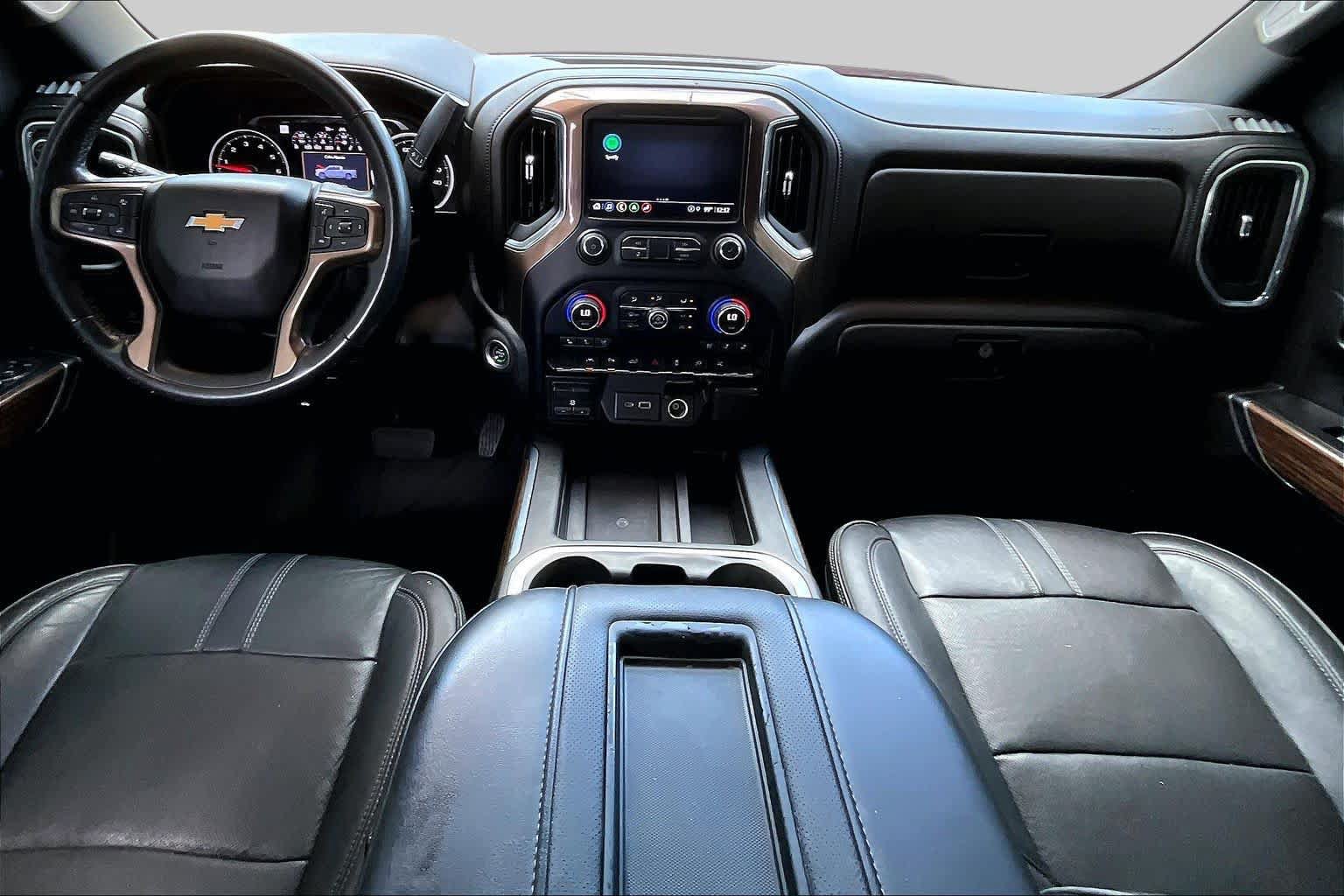 Used 2021 Chevrolet Silverado 1500 High Country w/ Technology Package AWD/4WD image 15