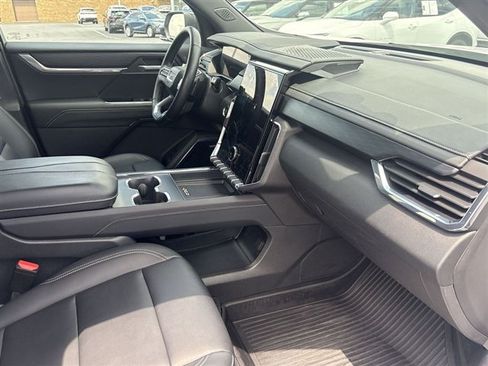 Used 2024 GMC Acadia Elevation w/ LPO, Floor Liner Package FWD image 28