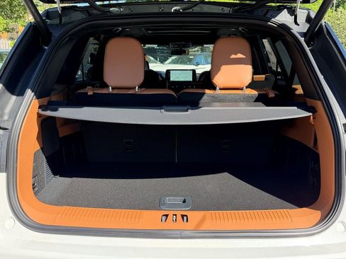 New 2026 Lincoln Aviator Black Label w/ Black Label Special Edition AWD/4WD image 9