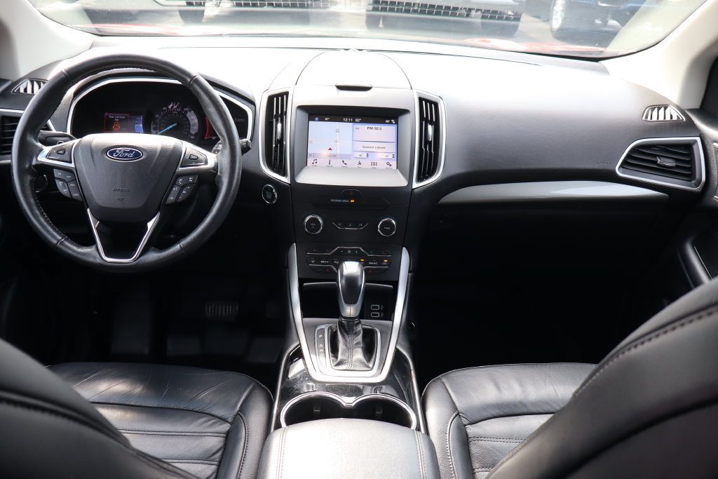 Used 2017 Ford Edge SEL w/ Equipment Group 201A AWD/4WD image 20